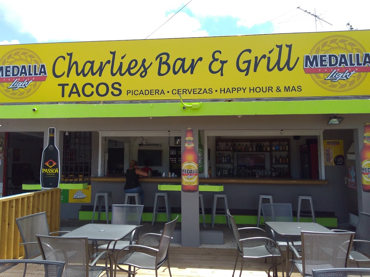 Charlie's Bar & Grill
